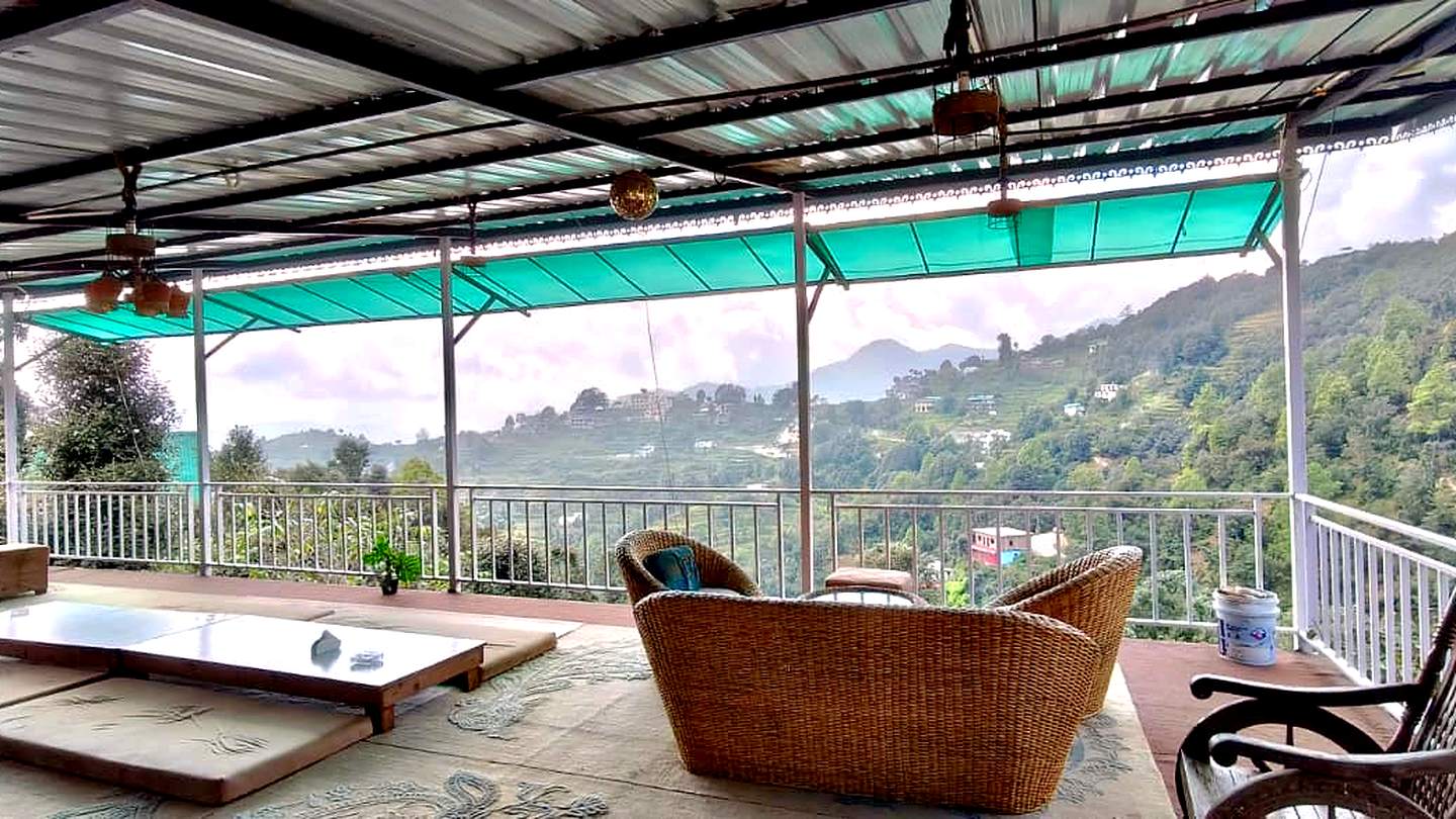 Restaurant & café at The Rare One’s Resort, Mukteshwar