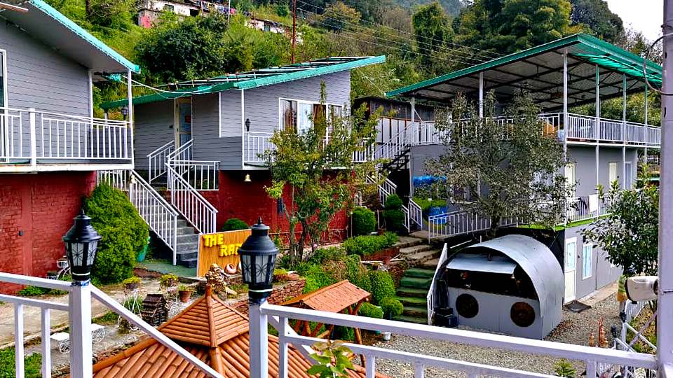 Rooms with balconies facing the hills at The Rare One’s Resort, Mukteshwar